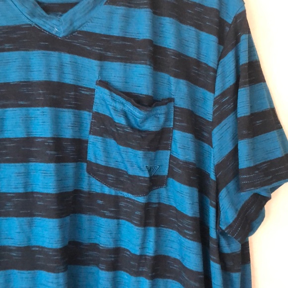 T-shirt - Picture 2 of 3